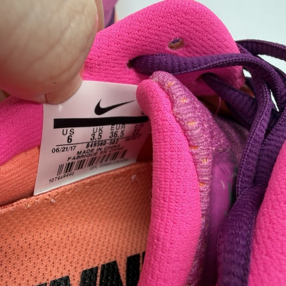 Nike Air Max 2017 Women Running Shoes 849560-502 Pink Purple Orange Sz 6 - Picture 7 of 8